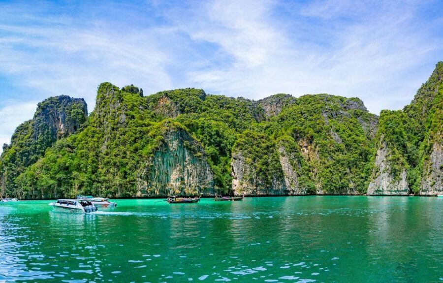 Phi Phi: Half-Day Phi Phi Snorkeling Trip by Longtail Boat - Why a 4-hour Phi Phi snorkeling trip makes sense