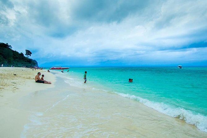 Phi Phi Island Half Day Tour From Phi Phi by Longtail Boat - Loh Samah Bay: another snorkeling chance in a famous bay
