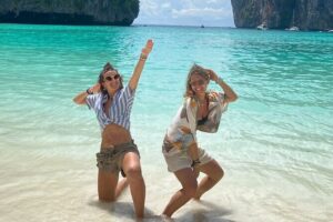 Phi Phi Island Speedboat Tour from Krabi - The Maya Bay Stop: 45 Minutes at the Hollywood-Famous Shore