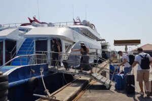 Phi Phi Island To Phuket By Phi Phi Cruiser - Pier logistics: mobile ticket, check-in timing, and staying calm