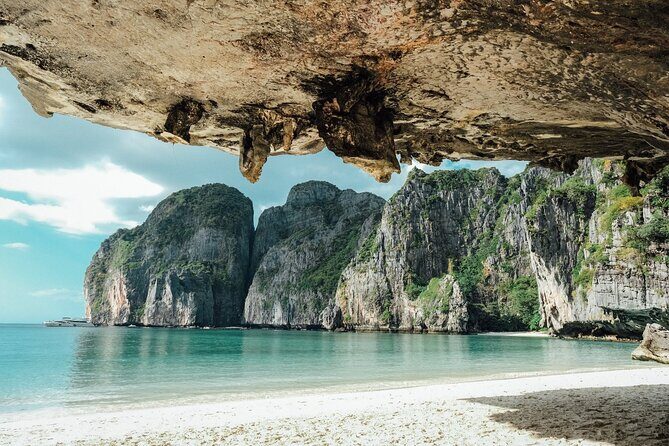Phi Phi Islands and Maya Bay Tour by Speedboat from Krabi - Monkey Beach: quick, fun, and manage your space with the monkeys