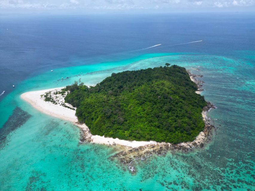 Phi Phi: Morning Speedboat Tour to Maya Bay with Snorkel - Pileh Lagoon swim stop: the cool-down moment between sights