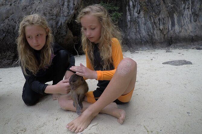 Phi Phi Private Tour from Krabi - Speedboat day with a private plan from Krabi