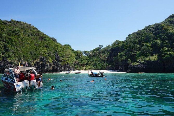Private Phi Phi & 4 Islands Sunset Cruise by Speedboat - from Krabi - Your guide and your pace: how the day stays friendly
