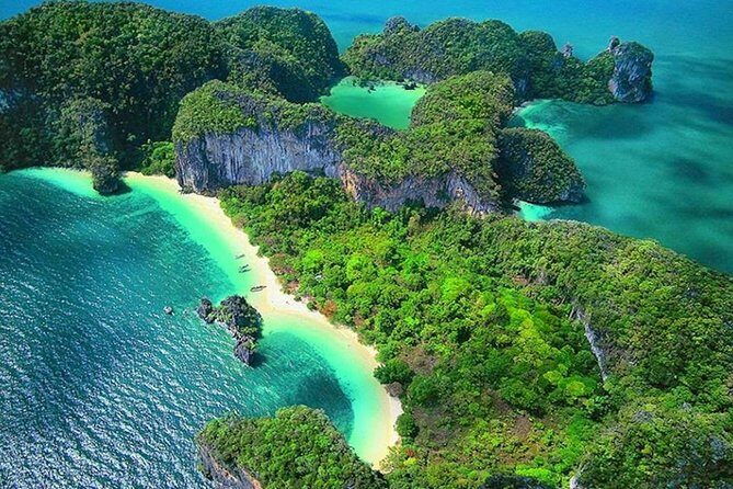 Private Tour to Hong Islands & 4 Islands with Sunset & Night Snorkel - The Famous Head Chicken Island Photo Moment