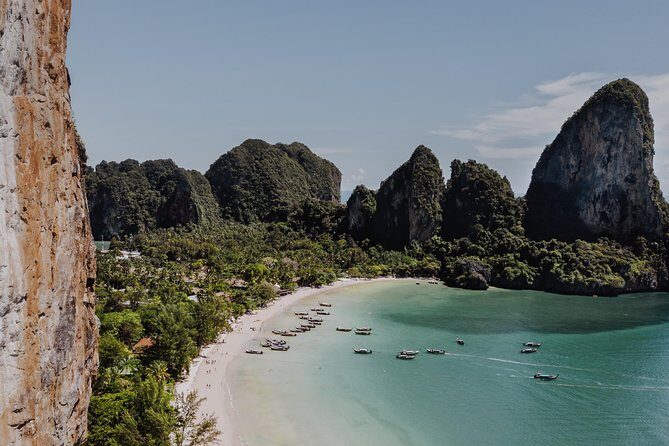 Private Transfer from Krabi to Phuket with 2h of Sightseeing - Comfort and communication: what you actually get