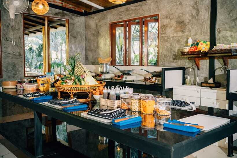 Railay: Hands-On Thai Cooking Class at Railay Beach - Ingredients and Equipment: What’s Taken Care Of for You