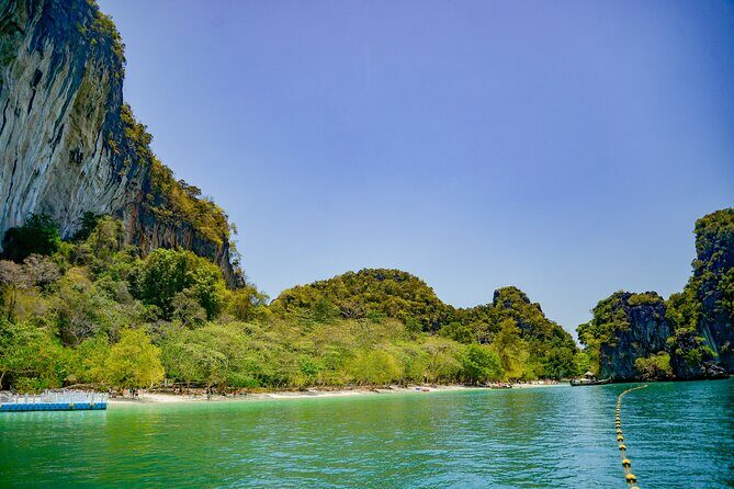 Snorkel and Beach Tour to Hong Islands from Krabi - Stop 2: Ko Pakbia sandbar at low tide