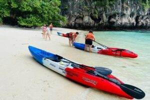 Snorkeling and Kayaking Tour at Hong Islands From Krabi - Hong Lagoon kayaking: mangroves, hidden lagoons, and sea caves