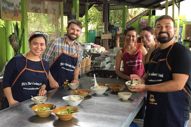 Ya Thai Cookery School Class in Krabi - Cooking your chosen dishes: what you’ll actually do in the kitchen