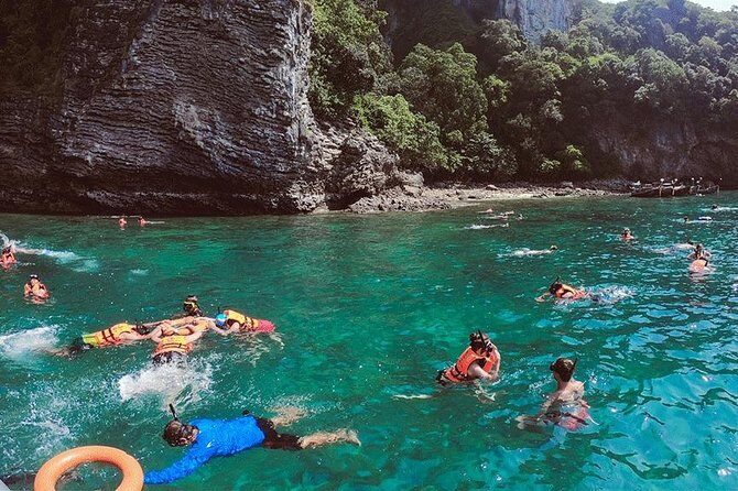 Yawasam Island, Talu Island and Bayu Beach Snorkeling Trip From Krabi - Stop 1: Yawasam Island for Clear-Water Snorkeling and Island Views