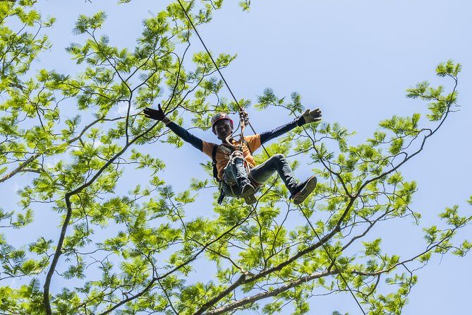 ZONE A PACKAGE Zipline Adventure - Getting to the start: Starbucks pickup and the Wat Sai Thai stop